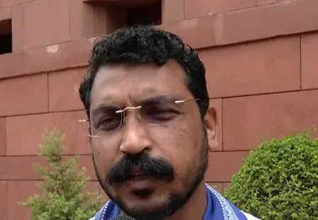 छात्रों की आवाज दबाने के बजाय उनकी मांगें माने सरकार: विपक्ष