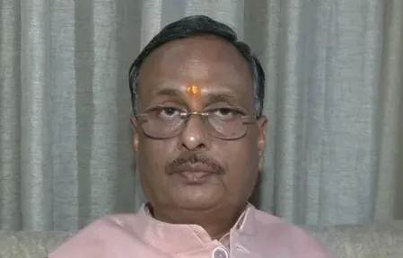 छात्रों के भविष्य के साथ खिलवाड़ करने वाले जेल जाएंगे, भारी जुर्माना भी भरना पड़ेगा : दिनेश शर्मा