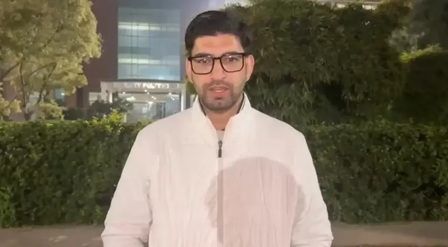 क्या छात्रों को अपने दम पर ईरान छोड़ने के लिए कहा गया है? जेकेएसए