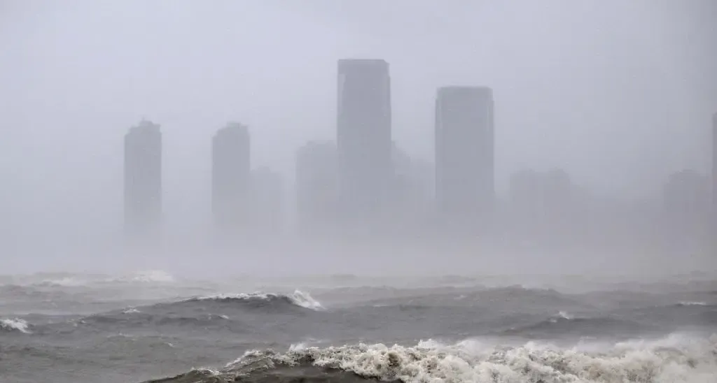 What triggered China's emergency response for flooding in Yunnan?