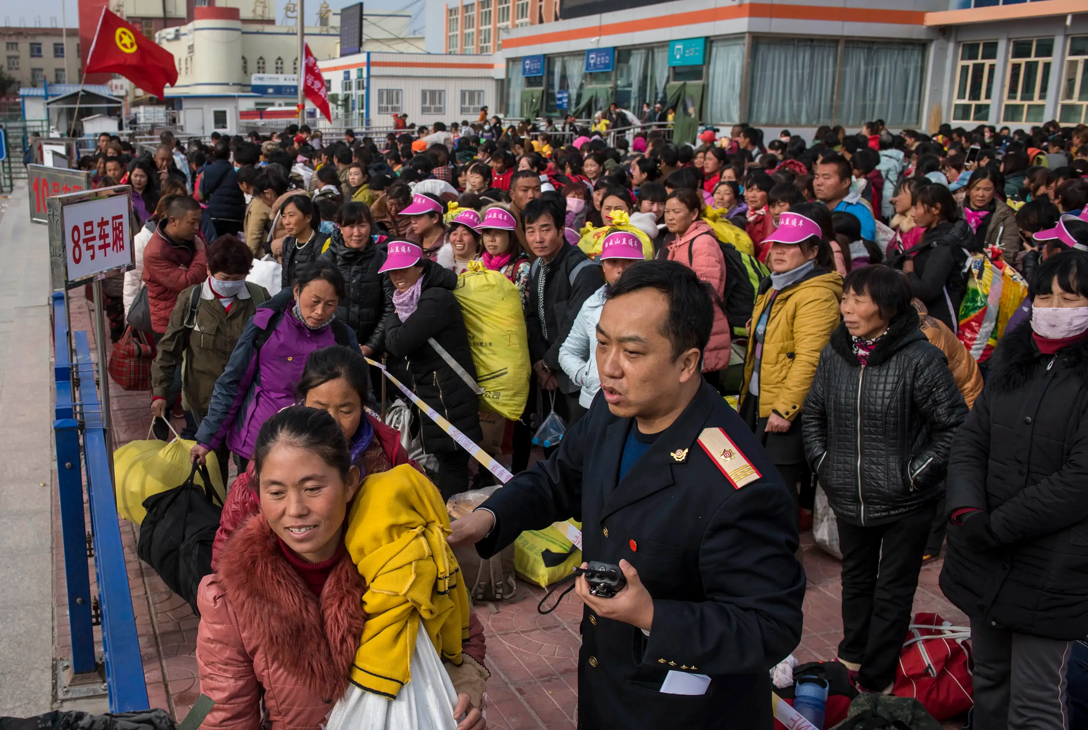 Why is China Criticizing the US Over Venezuela While Overlooking Uyghur Abuses?