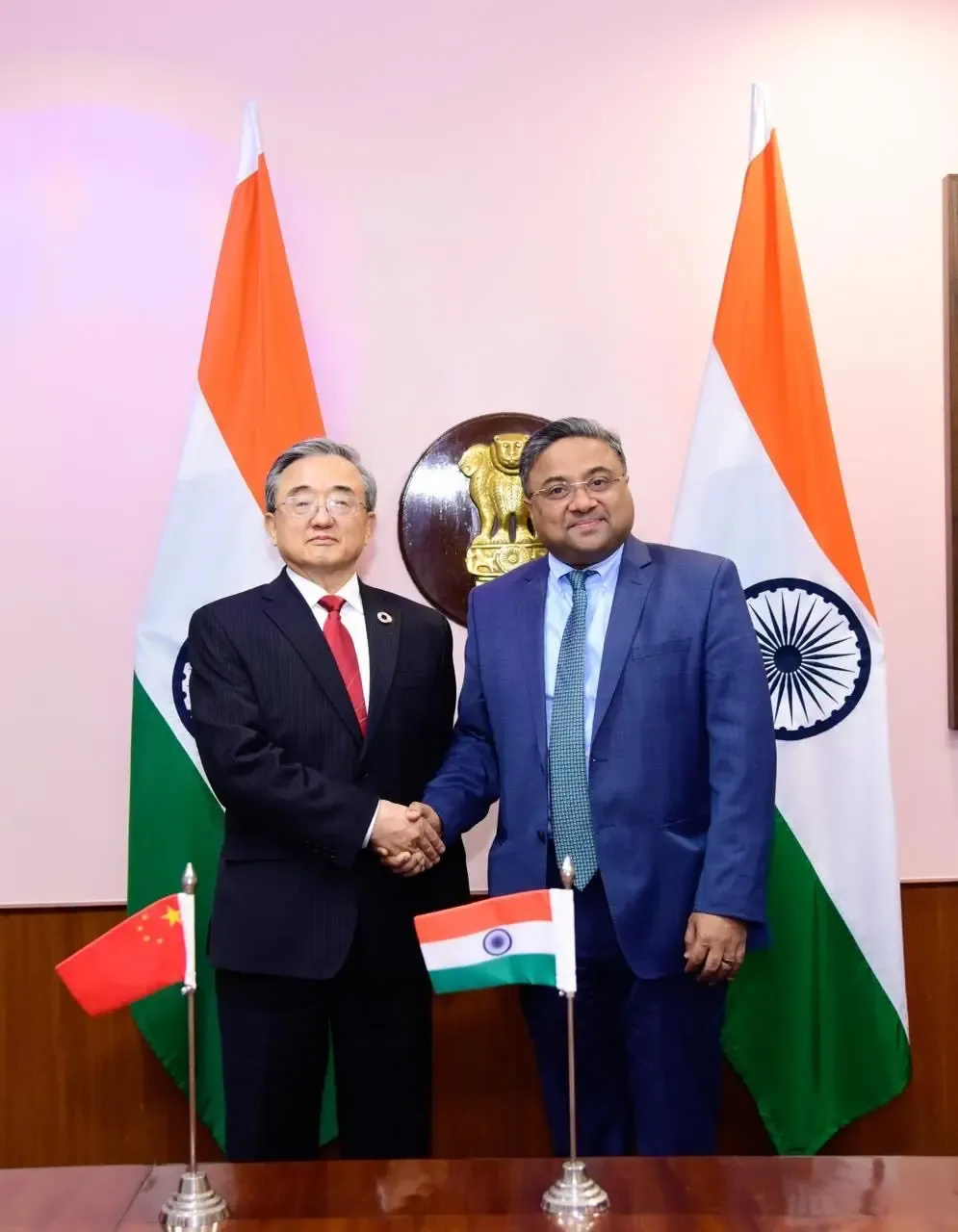 भारत-चीन जलवायु वार्ता: सीबी जॉर्ज ने लियू झेनमिन से की मुलाकात, वैश्विक जलवायु सहयोग पर हुई अहम चर्चा