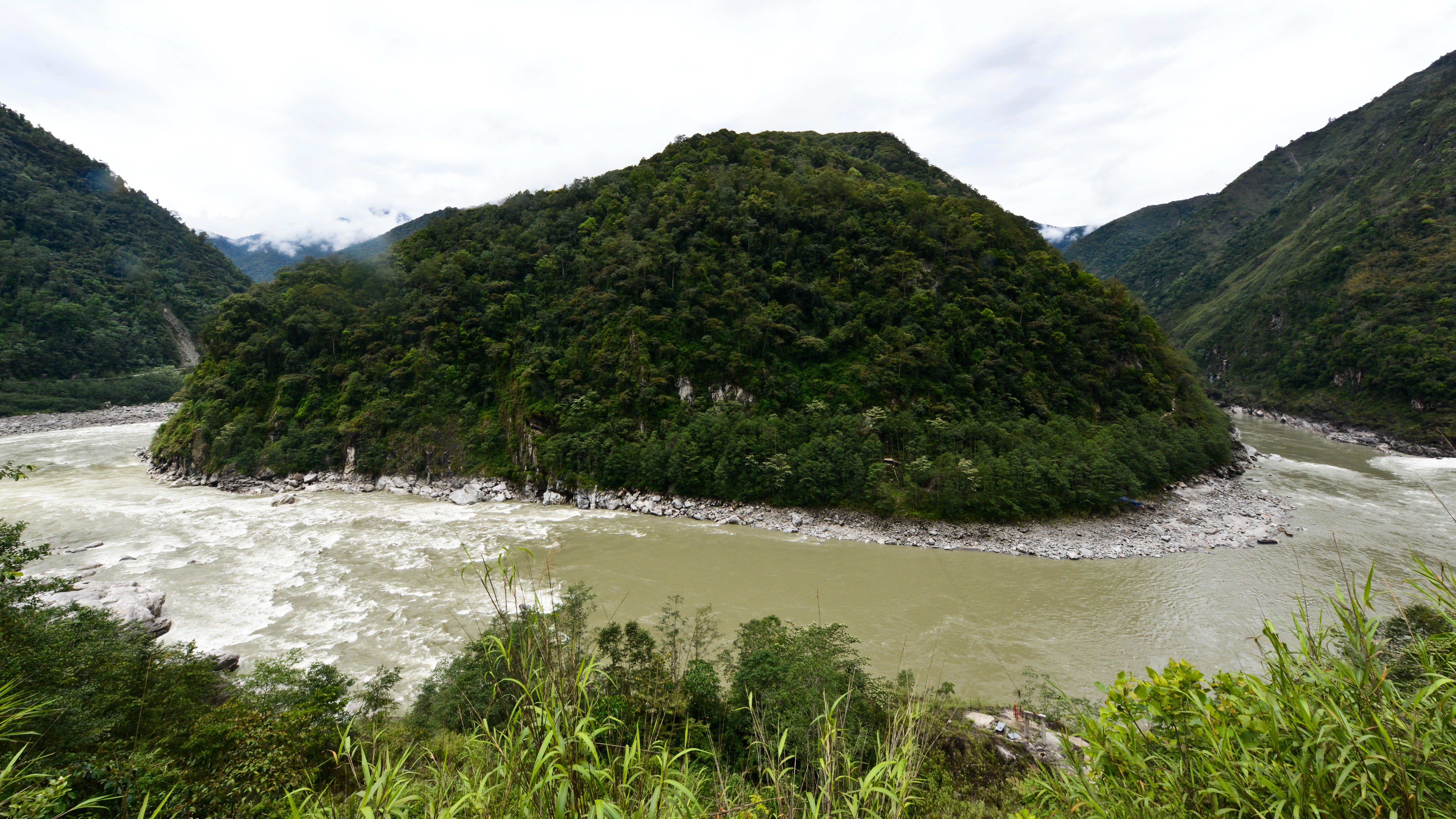 Is China's Medog Hydropower Station Endangering Tibetan Identity?