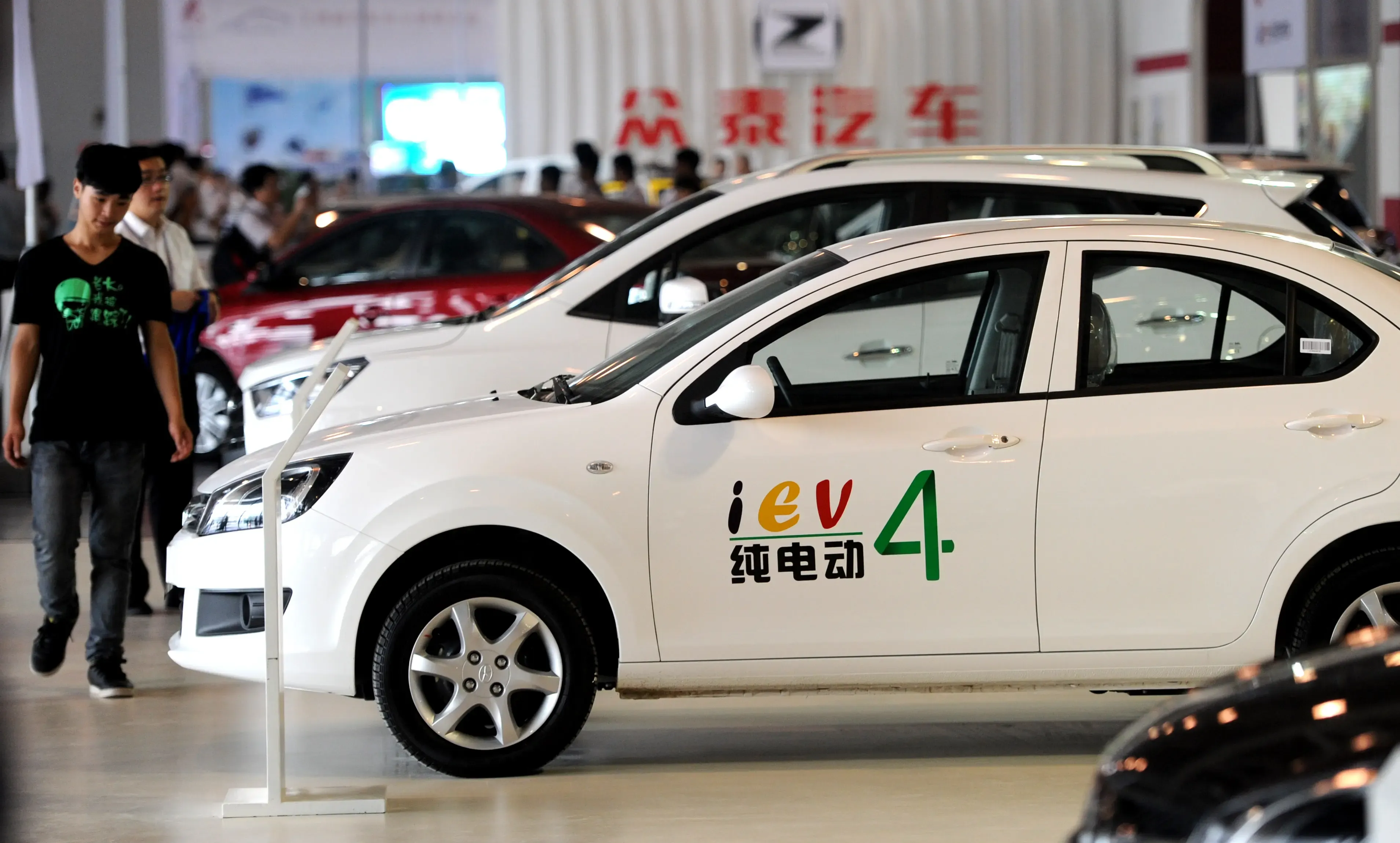 China's NEV supply chain edge may erode within 5 years, says analysis