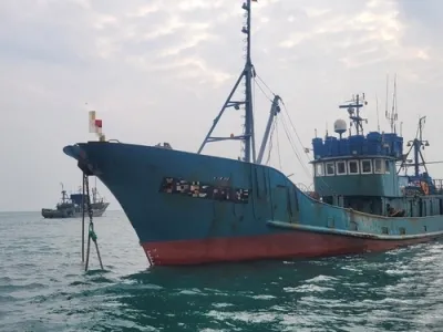 Are Chinese Fishing Fleets a Maritime Security Threat to the Indian Ocean Region?