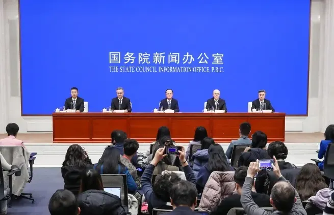 चीनी राज्य परिषद ने प्राप्त सुझावों और प्रस्तावों पर की कार्रवाई