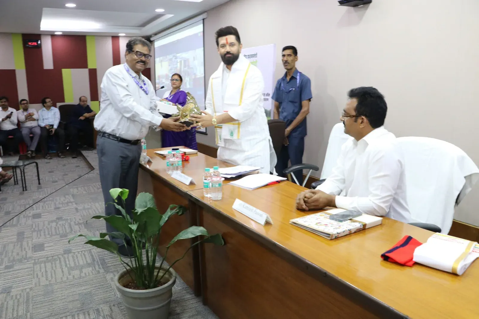Chirag Paswan attends PM-KISAN 23rd instalment event in Mumbai