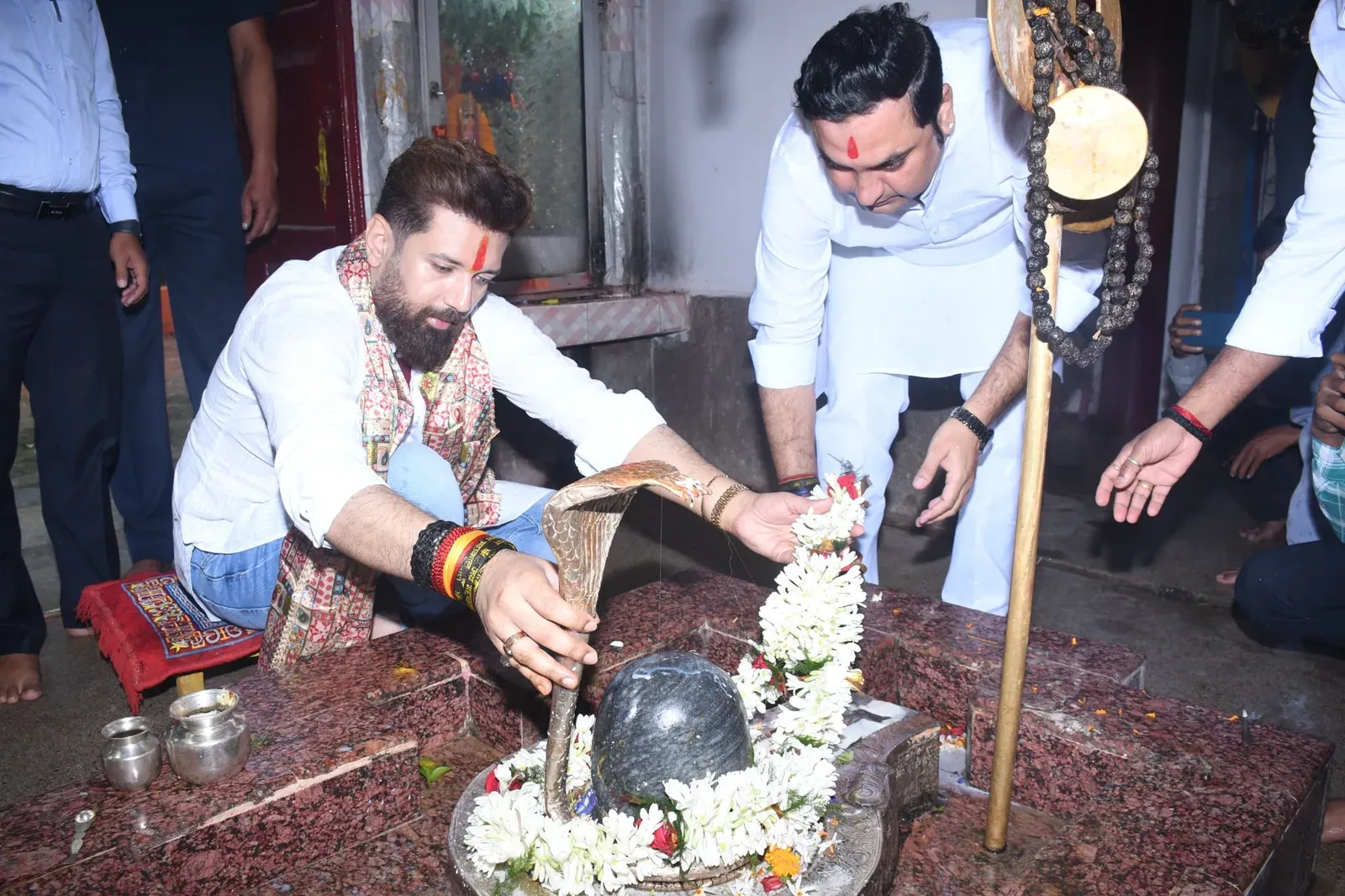 Chirag Paswan Offers Prayers at Patna's Khagaul Mahadev Temple on Birthday
