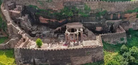 चित्तौड़गढ़ से कालिंजर तक, देश के अदभुत किलों का जिक्र कर बोले पीएम मोदी- ‘ये ईंट-पत्थर नहीं, हमारी विरासत’