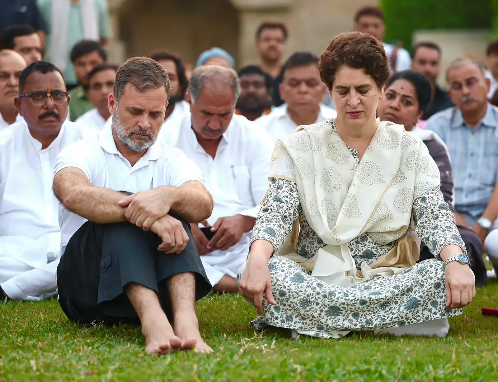 चुनाव आयोग विवाद: भाजपा का राहुल गांधी पर तीखा हमला, 'अराजकता फैलाने की कोशिश' का आरोप