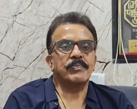 चुनाव आयोग संविधान के प्रावधानों के तहत कर रहा काम : संजय निरुपम