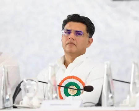 क्या चुनाव आयोग से सवाल पूछने का अधिकार सिर्फ कांग्रेस का है?