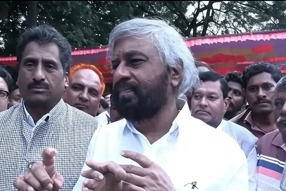 क्या चुनाव आयोग भाजपा के इशारे पर काम कर रहा है? : ईश्वर खंड्रे