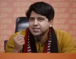 'चुनाव हारने पर जनता को अशब्द बोलना कांग्रेस का चरित्र', कन्हैया कुमार के बयान पर शहजाद पूनावाला का पलटवार