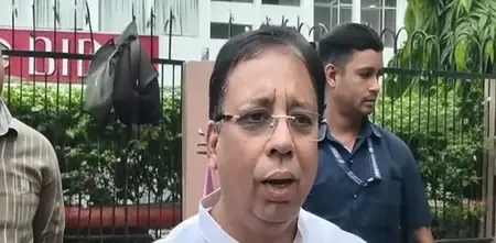 क्या चुनाव से पहले भाजपा और जनसुराज के बीच आरोप-प्रत्यारोप हैं?