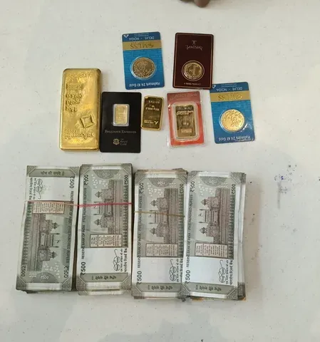 CISF seizes 1.21 kg gold, ₹1.97 lakh cash at IGI Airport Terminal-1