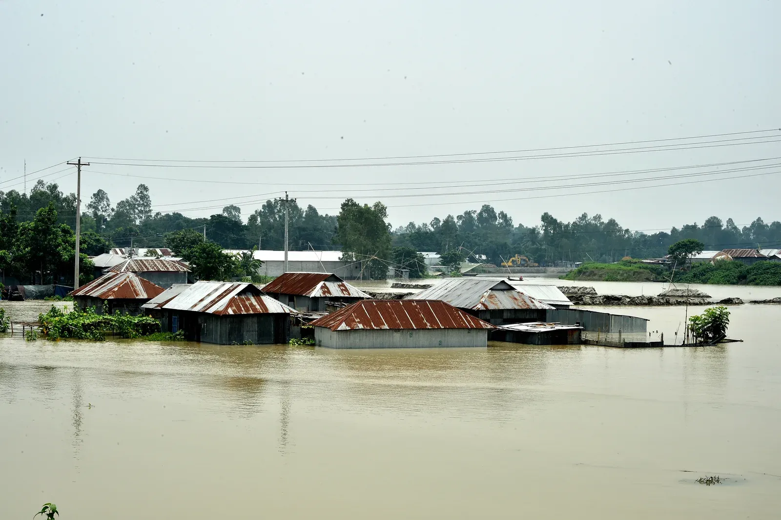 Bangladesh climate migrants face unsafe housing, joblessness in cities: Report