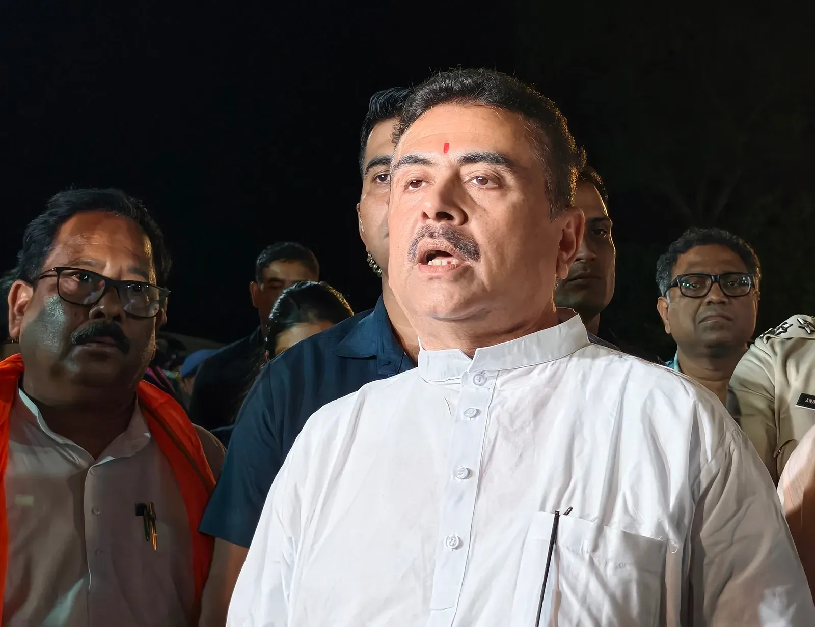 Jadavpur University on edge as CM Adhikari visits for Raksha Bandhan amid SFI-ABVP clashes