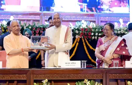Kovind praises Yogi Adityanath for UP's development push at book launch