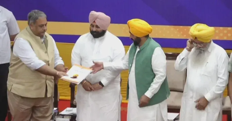CM Bhagwant Mann Holds Live Appointment Letter Drive in Chandigarh