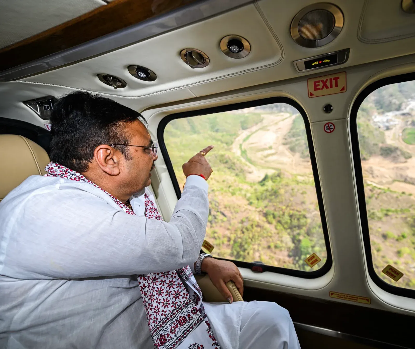 CM Bhajan Lal Reviews Dewas III-IV Dam Project via Aerial Survey