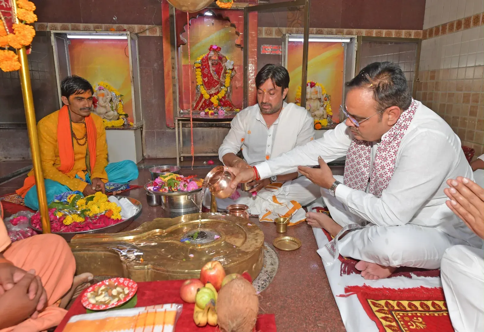 CM Bhajan Lal Sharma Visits Deepeshwar Mahadev Temple in Pratapgarh
