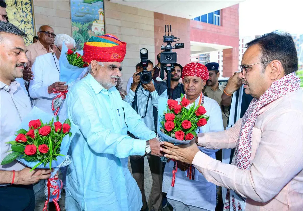 CM Bhajanlal Addresses Nagar Palika Staff Convention in Jaipur