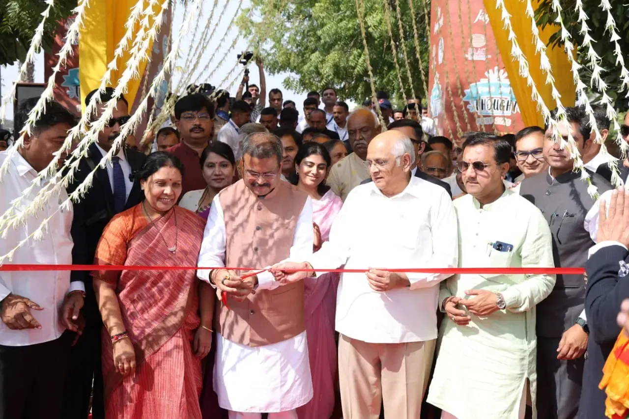 क्या सीएम भूपेंद्र पटेल ने 'अहमदाबाद इंटरनेशनल बुक फेस्टिवल' और 'फूड फॉर थॉट फेस्ट 2025' का शुभारंभ किया?