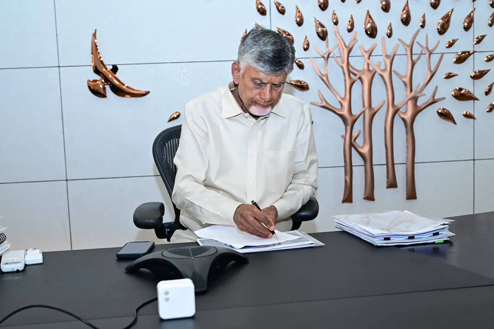 CM Chandrababu Holds Emergency Telecon as Cyclone Nears AP Coast