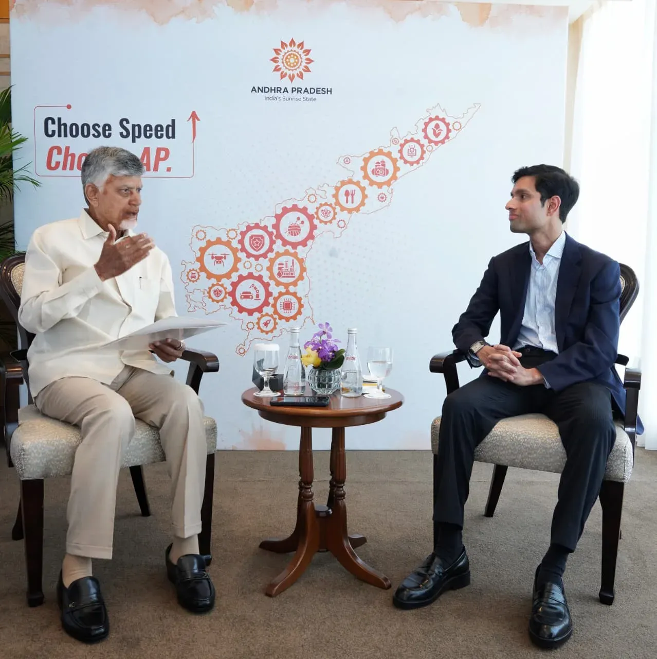 CM Chandrababu Naidu Meets Singapore Firms, Pitches AP Investment