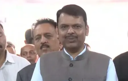 सीएम फडणवीस ने विपक्ष पर साधा निशाना, कहा-टैरिफ युद्ध के दौरान भारत झुका नहीं