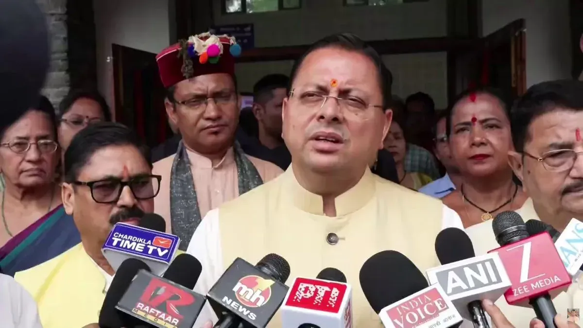 CM Dhami backs fast-track courts for paper leak cases