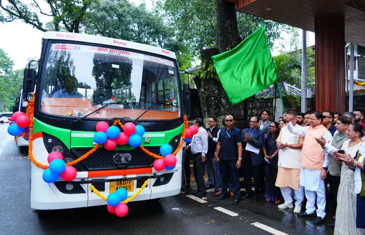 CM Dhami Hands Out Clean-Fuel Subsidy Cheques Under Uttarakhand 2024 Mobility Policy