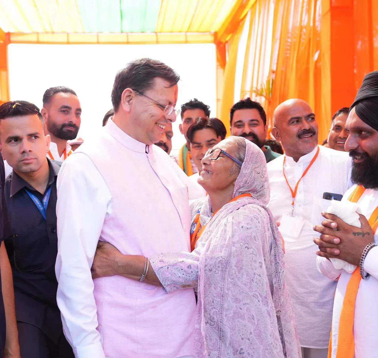 CM Dhami Holds Tiffin Meeting With BJP Workers in Khatima