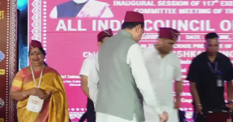 CM Dhami Hosts 117th All India Mayors Council Meet in Rishikesh