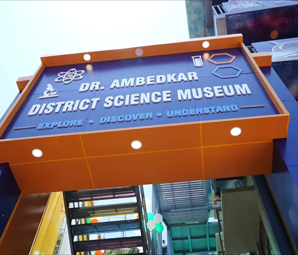 CM Dhami Inaugurates Science Museum in Pauri, Dedicates Development Schemes