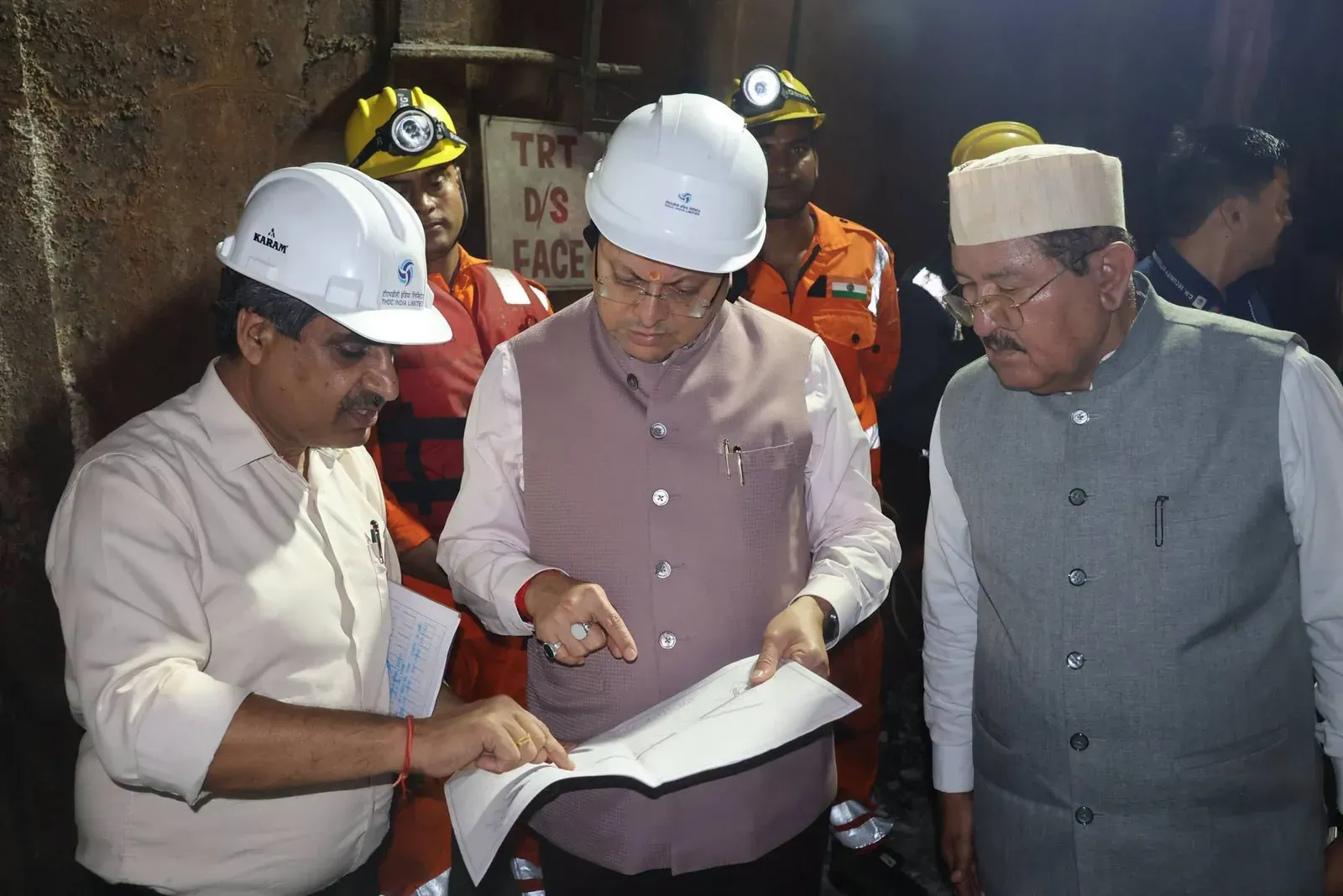 CM Dhami inspects Pipalkoti tunnel rescue op in Chamoli
