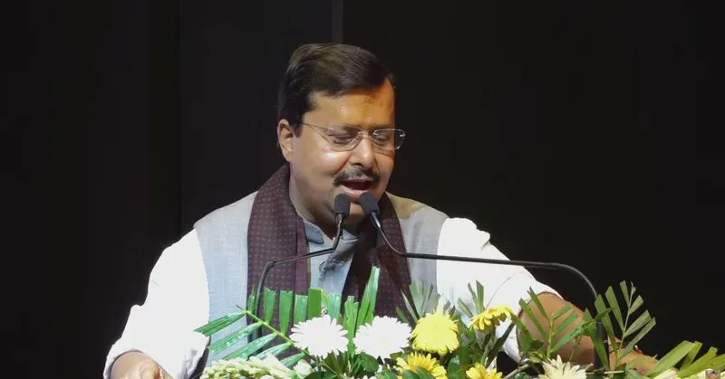 CM Dhami joins intellectual seminar at Dehradun engineering college