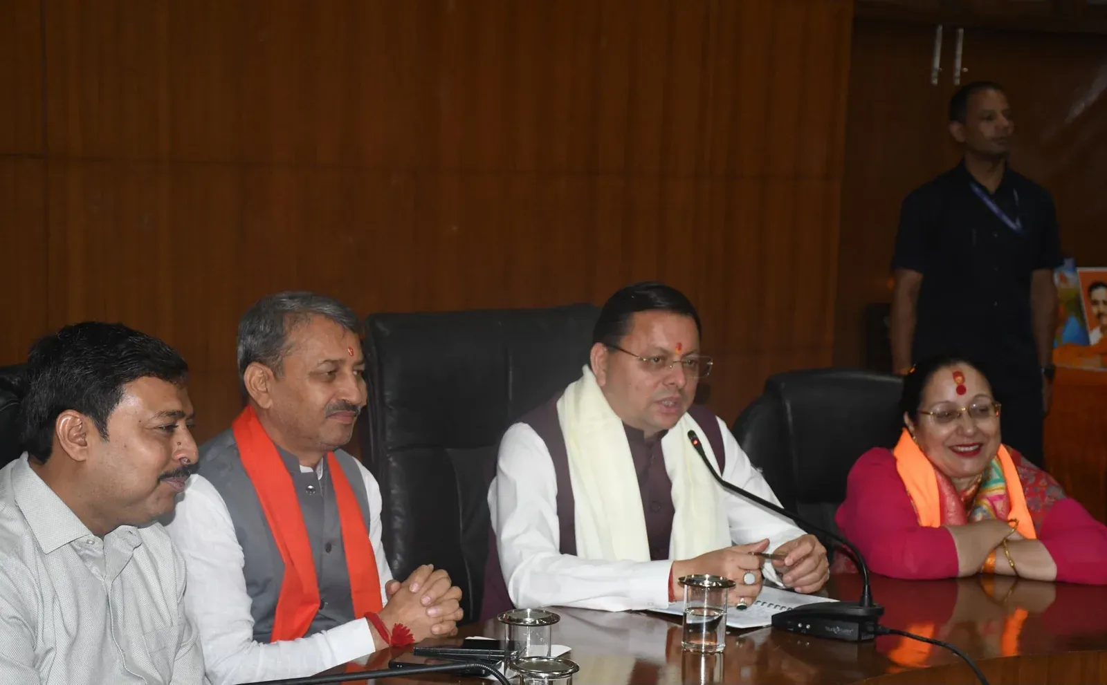 CM Dhami Meets BJP Workers in Nainital, Plants Saplings on World Environment Day