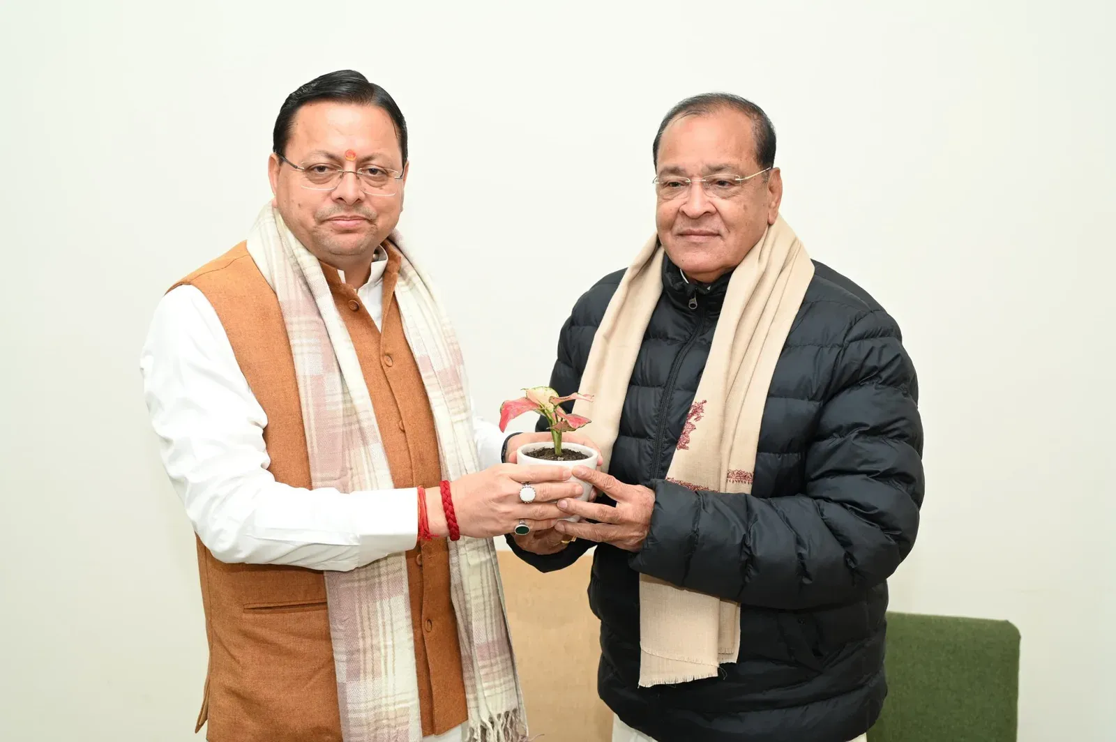 CM Dhami Meets Opposition Leader Arya at Gairsain Assembly