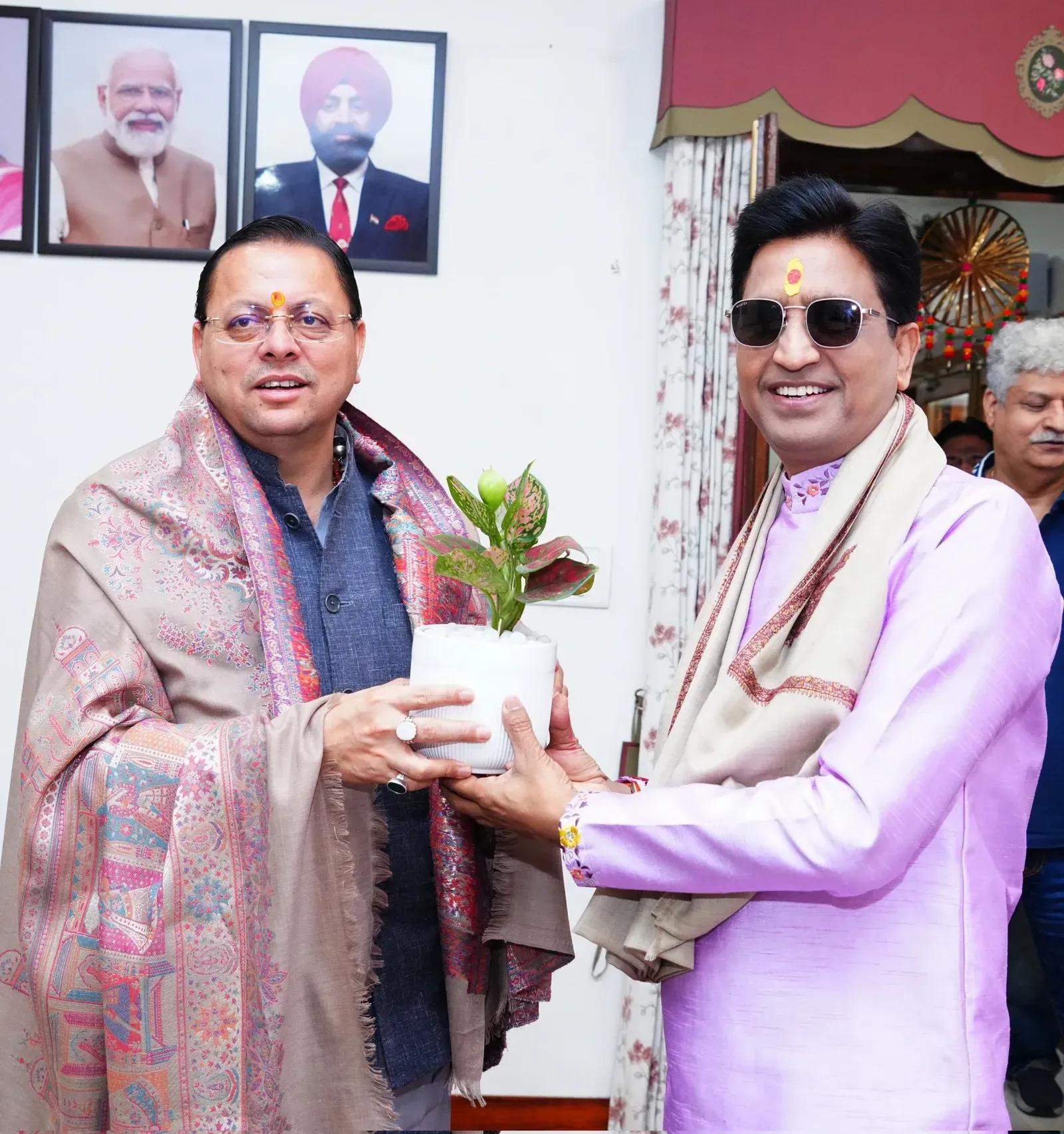 CM Dhami Meets Poet Kumar Vishwas at Official Residence