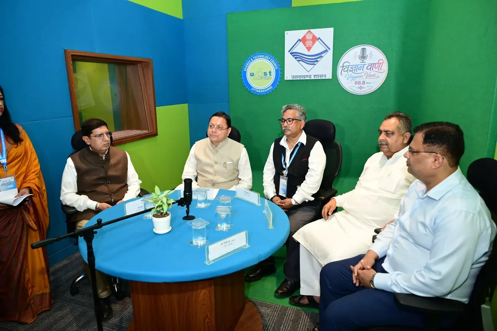 CM Dhami Pledges to Make Uttarakhand Leader in Science and Innovation