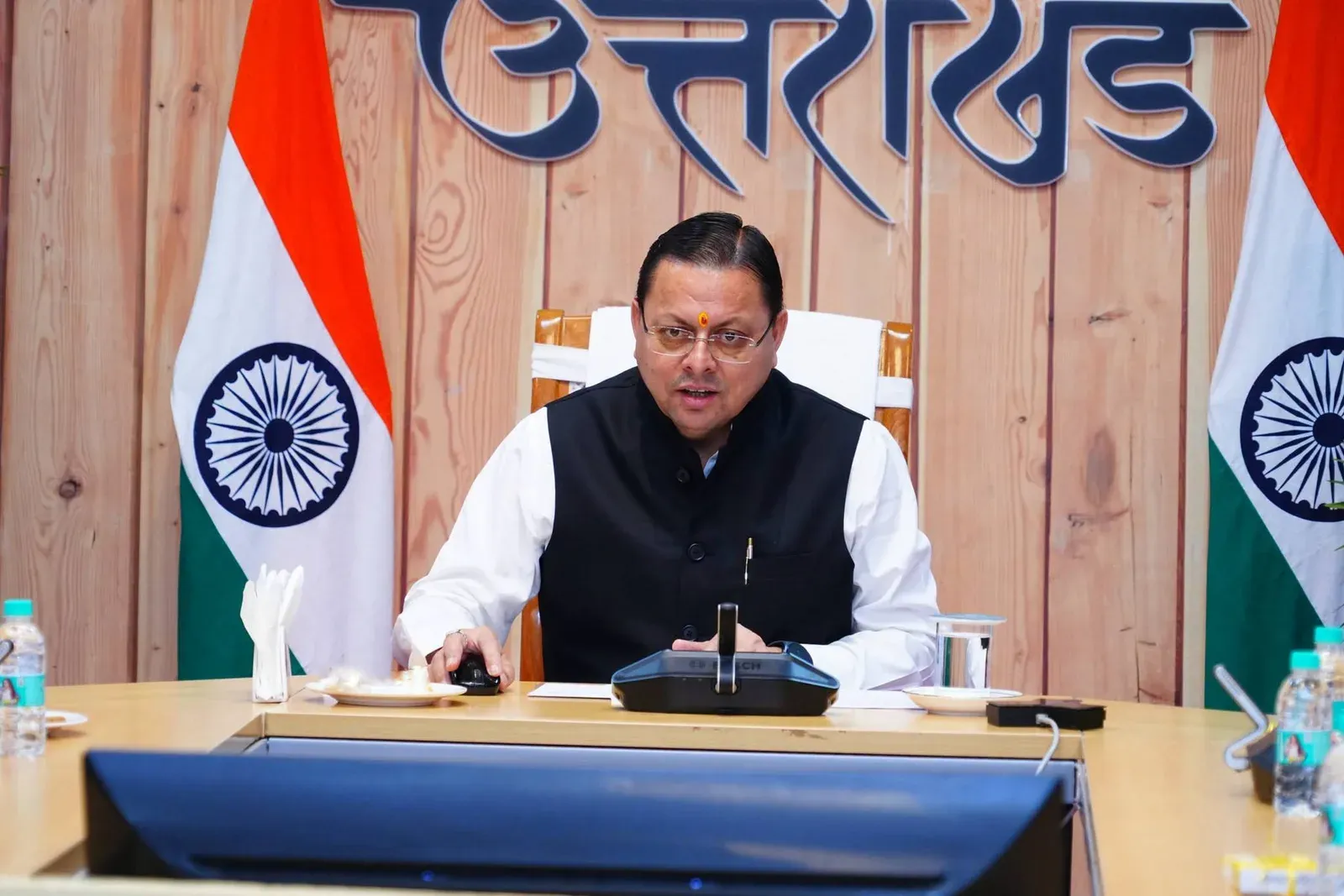 CM Dhami transfers ₹11 crore to 4,400 construction workers via DBT