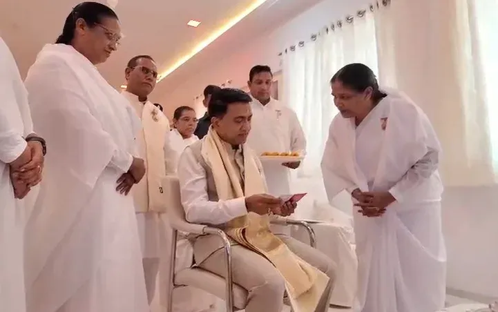 गोवा के CM डॉ. प्रमोद सावंत ने आबूराज में 'राजनीतिज्ञ राष्ट्रीय सम्मेलन' का उद्घाटन किया, 400 जनप्रतिनिधि शामिल