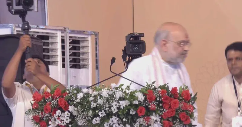 CM Fadnavis, Amit Shah Address Public Rally in Kolhapur