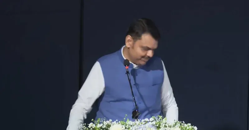CM Fadnavis attends launch of Rajendra Darda's 'Timeline'