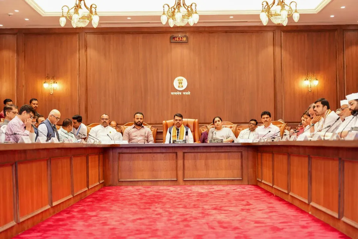 CM Fadnavis Chairs Ashadhi Ekadashi Prep Meet in Mumbai