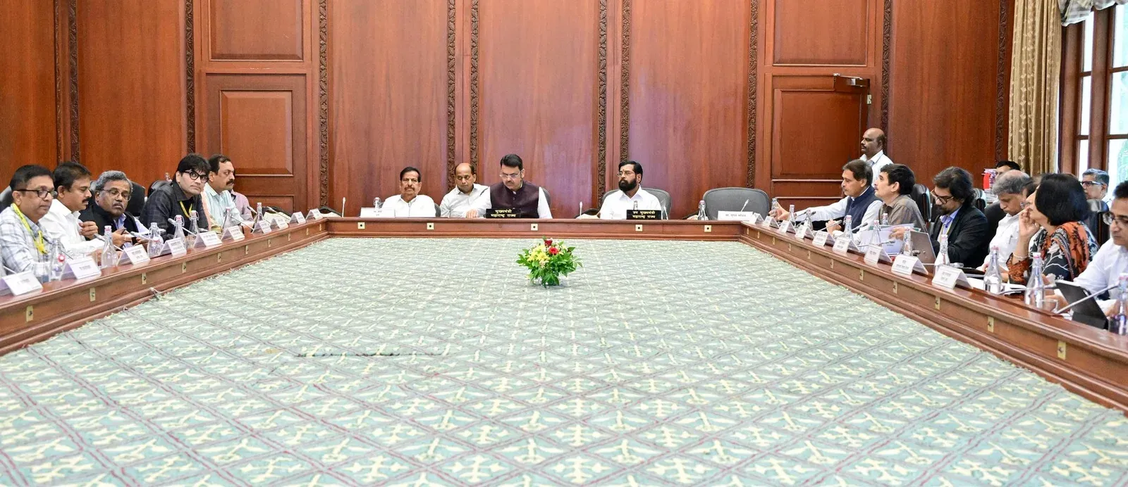 CM Fadnavis Chairs Gargai Dam Review for Mumbai Water Security