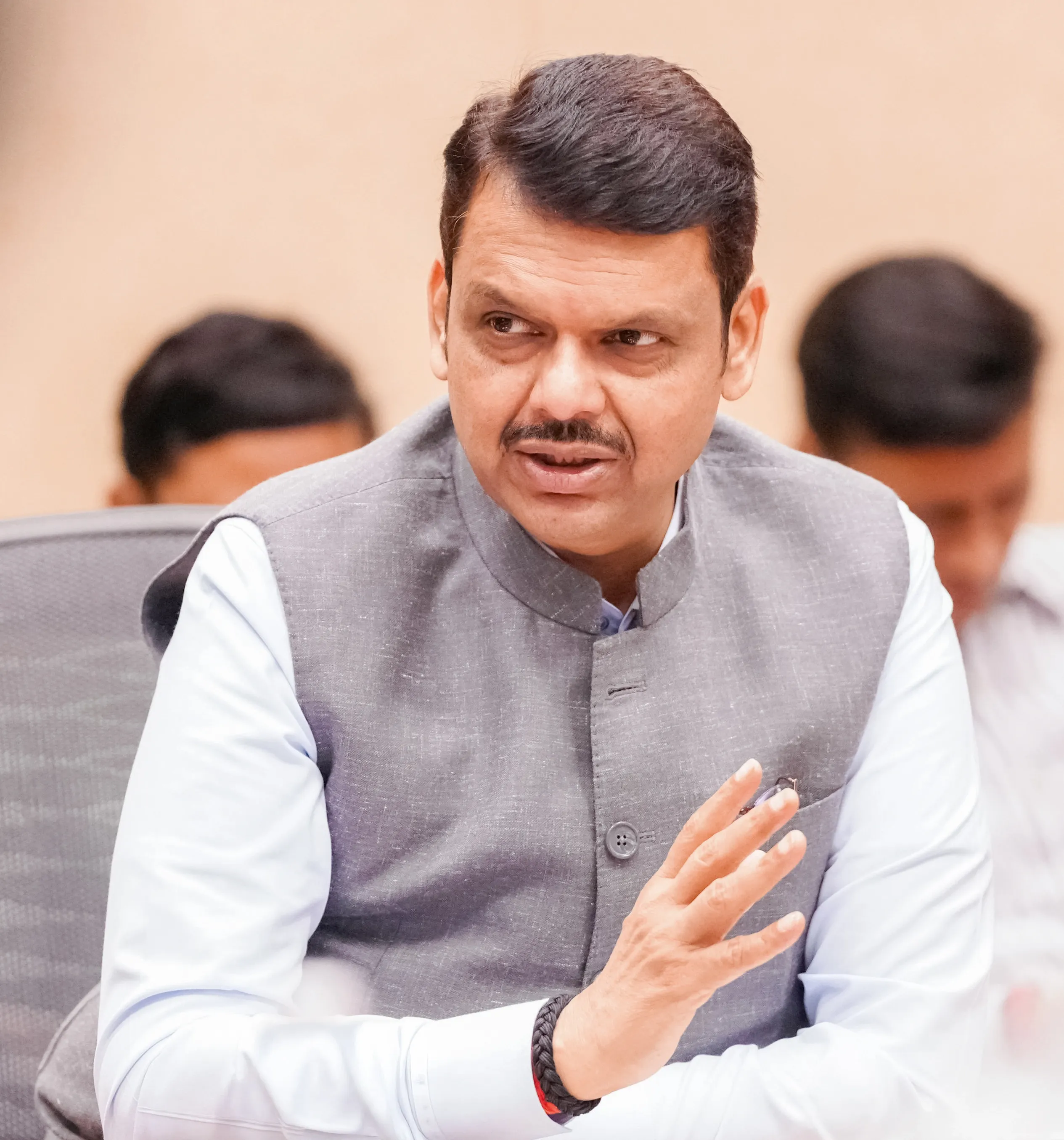 Can CM Fadnavis Ensure Maha Govt Completes Infra Projects in Three Years?