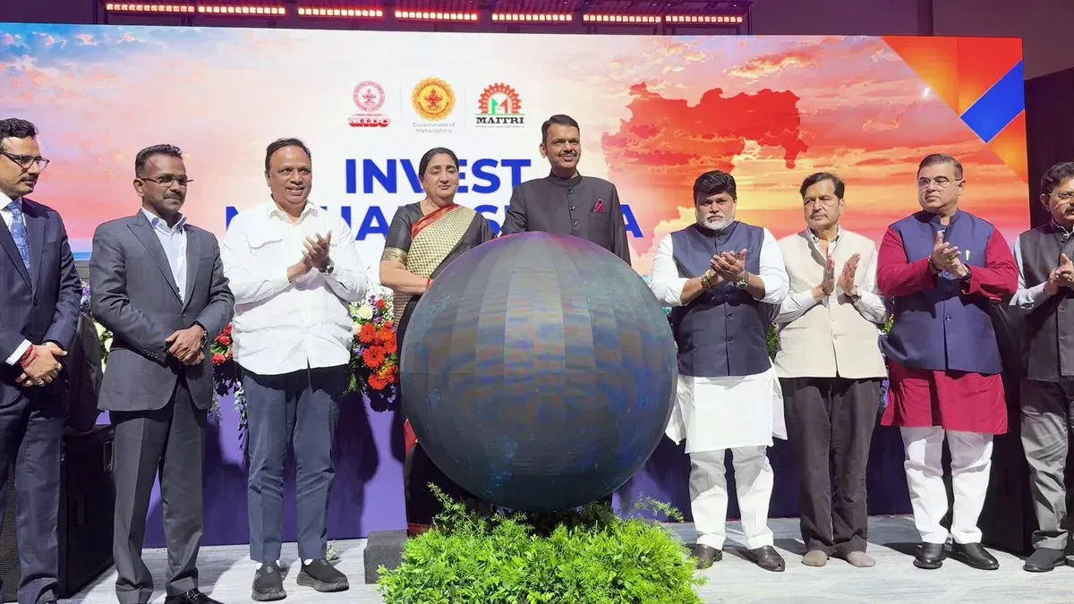 CM Fadnavis, Dy CM Sunetra Pawar Unveil Invest Maharashtra Logo